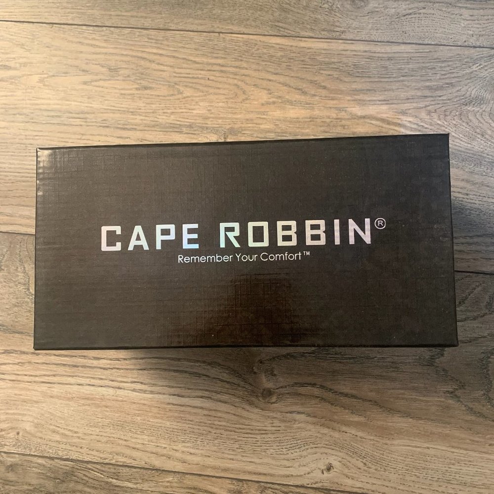 NWT CAPE ROBBIN REWIND SATIN NUDE RHINESTONE HEELS 5.5 - Picture 6 of 16
